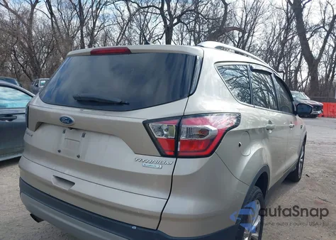 2017 Ford Escape Titanium из США, поврежденный, VIN 1FMCU0JD7HUB80144